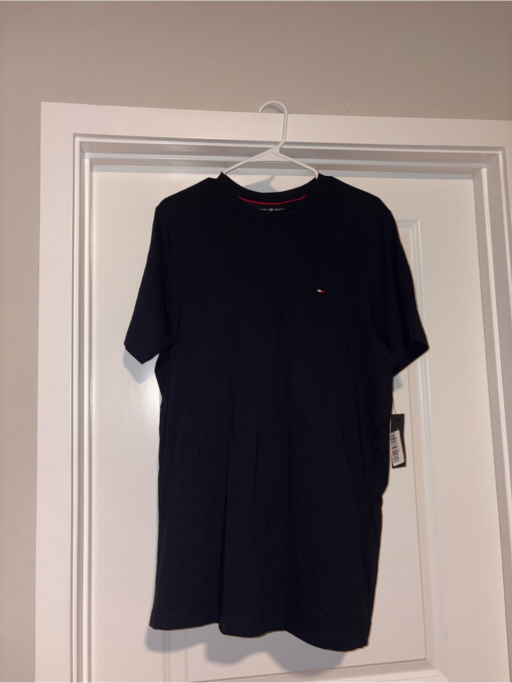 Tommy Hilfiger Men's Dark Navy Crewneck T-Shirt